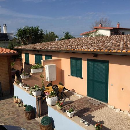 Aquila Di Mare Villa Fiumicino Kültér fotó
